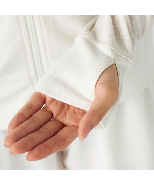 Ocean Pacific（オーシャンパシフィック）の「Ocean Pacific オーシャンパシフィック ブランド ロゴ UVカット 2WAY 長袖 ラッシュガード 水着（ラッシュガード・レディース・ネイビー/ベージュ/カーキ/グレー/アイボリー・L/XL/M）」の18枚目の写真