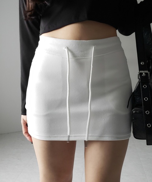 me+em select(ミームセレクト)の「【 3color 】ハイウエストスウェットタイトミニスカート / high waist sweat tight mini skirt(スカート・レディース・グレー/ブラック/ホワイト・SMALL/LARGE/MEDIUM)」の19枚目の写真