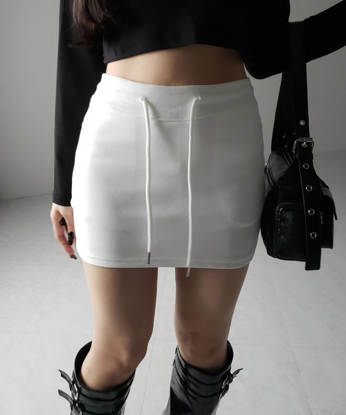 me+em select(ミームセレクト)の「【 3color 】ハイウエストスウェットタイトミニスカート / high waist sweat tight mini skirt(スカート・レディース・グレー/ブラック/ホワイト・SMALL/LARGE/MEDIUM)」の22枚目の写真