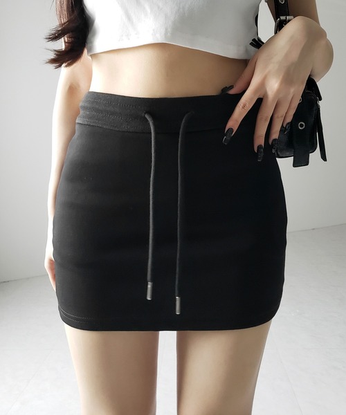 me+em select(ミームセレクト)の「【 3color 】ハイウエストスウェットタイトミニスカート / high waist sweat tight mini skirt(スカート・レディース・グレー/ブラック/ホワイト・SMALL/LARGE/MEDIUM)」の6枚目の写真