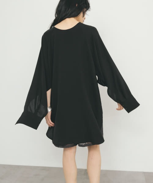 KBF(ケイビーエフ)の「2WAYスリットスリーブチュニック(チュニック・レディース・オフホワイト/ブラック/グリーン・ONE)」の14枚目の写真