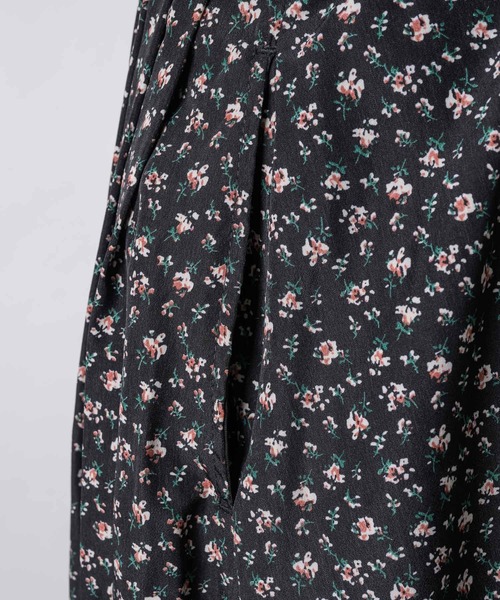 GIUNON（ジウノン）の「front open flower dress / フロント