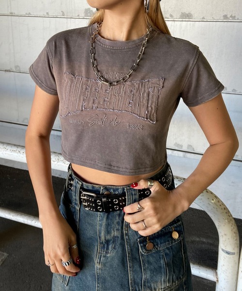non-hedge(ノンヘッジ)の「ブリーチロゴ刺繍ショート丈Tシャツ(Tシャツ/カットソー・レディース・グレー/オフホワイト/ブラック・FREE)」の19枚目の写真