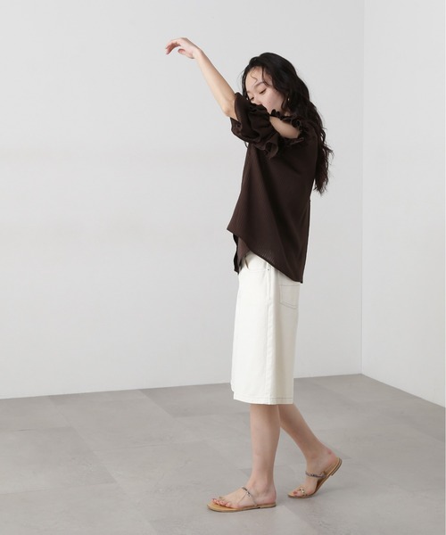 N.(N. Natural Beauty Basic)(エヌエヌナチュラルビューティーベーシック)の「ラッフルスリーブブラウス(シャツ/ブラウス・レディース・オフホワイト/ブルー/ブラウン・MEDIUM)」の22枚目の写真