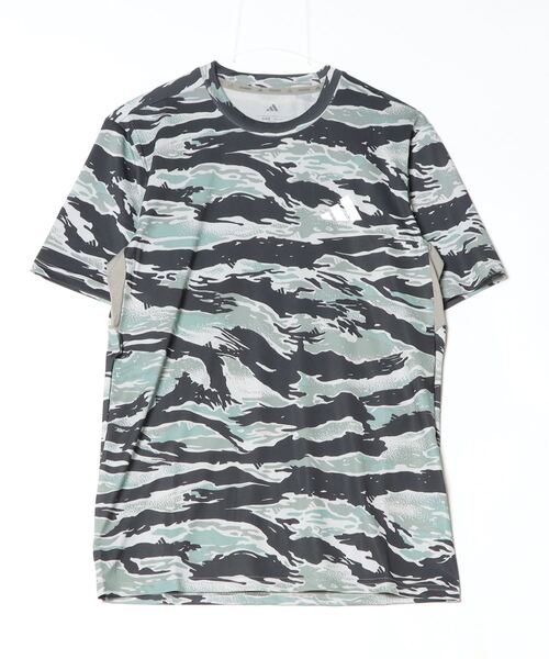 adidas(アディダス)の「アディダス adidas トレイン エッセンシャルズ カモ AOP 半袖Tシャツ(Tシャツ/カットソー・メンズ・シルバー×ブラック/ブラック×グレー・S/M/L/LL/3L)」の1枚目の写真