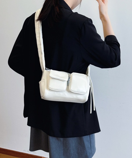 ドルガバ　バッグ　ショルダーバッグ ミニシシリー 2way エナメル ドルガバ バッグ ショルダーバッグ ミニシシリー 2way エナメル