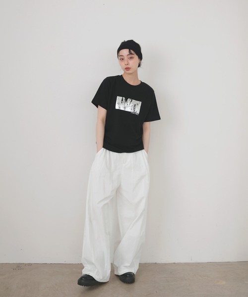 LIAN(リアン)の「シルバー箔プリントコンパクトT(Tシャツ/カットソー・レディース・オフホワイト/ブラック/チャコールグレー・FREE)」の11枚目の写真