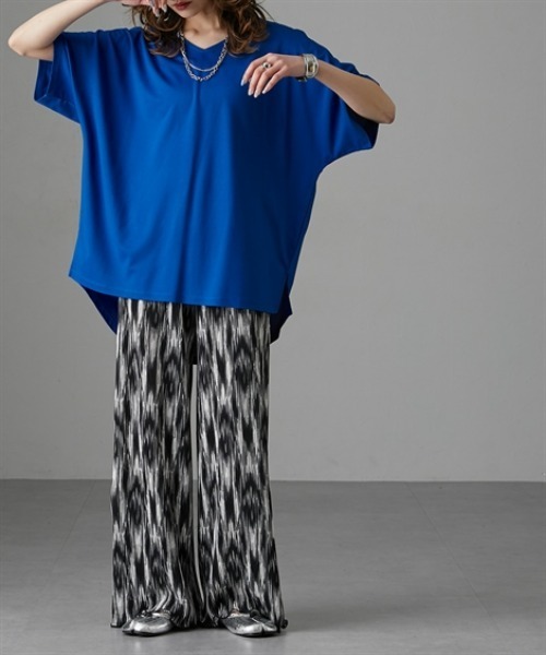 Soiunique（スワユニーク）の「【接触冷感】ゆったりＶネック半袖Ｔシャツ［Soiunique］（Tシャツ/カットソー・レディース・カーキ/ネイビー/ブルー・S～Ｍ/L～LL）」の12枚目の写真