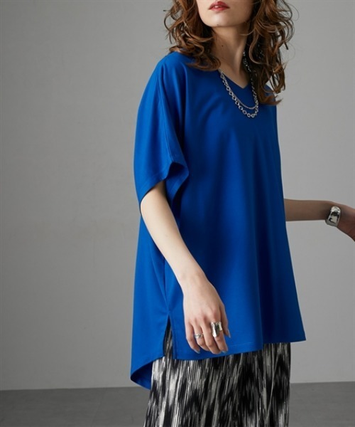 Soiunique（スワユニーク）の「【接触冷感】ゆったりＶネック半袖Ｔシャツ［Soiunique］（Tシャツ/カットソー・レディース・カーキ/ネイビー/ブルー・S～Ｍ/L～LL）」の16枚目の写真