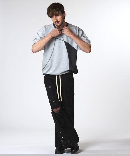 NO ID.(ノーアイディ)の「【NO ID.】Round Changing Big Pullover / ラウンド チェンジング ビッグ プルオーバー(Tシャツ/カットソー・メンズ・グレー/ブラック/ホワイト・ONE SIZE)」の9枚目の写真