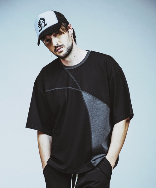 NO ID.(ノーアイディ)の「【NO ID.】Round Changing Big Pullover / ラウンド チェンジング ビッグ プルオーバー(Tシャツ/カットソー・メンズ・グレー/ブラック/ホワイト・ONE SIZE)」の18枚目の写真