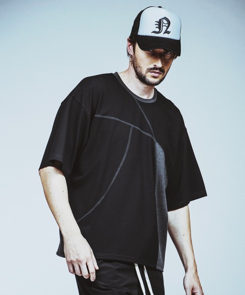 NO ID.(ノーアイディ)の「【NO ID.】Round Changing Big Pullover / ラウンド チェンジング ビッグ プルオーバー(Tシャツ/カットソー・メンズ・グレー/ブラック/ホワイト・ONE SIZE)」の21枚目の写真