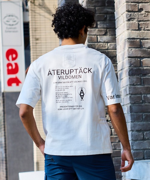 VIRTUOUS(バーチャス)の「【VIRTUOUS/バーチャス】サイドポケットバッグプリント半袖Tシャツ(Tシャツ/カットソー・メンズ・ホワイト/ブラック・X-LARGE/LARGE/MEDIUM)」の7枚目の写真