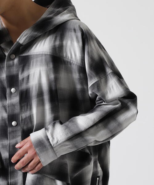 ROYAL FLASH（ロイヤルフラッシュ）の「A.F ARTEFACT/エーエフ・アーティファクト/Yoroke Check Hoodie Shirt（シャツ/ブラウス・メンズ・ブラック・2/3）」の8枚目の写真