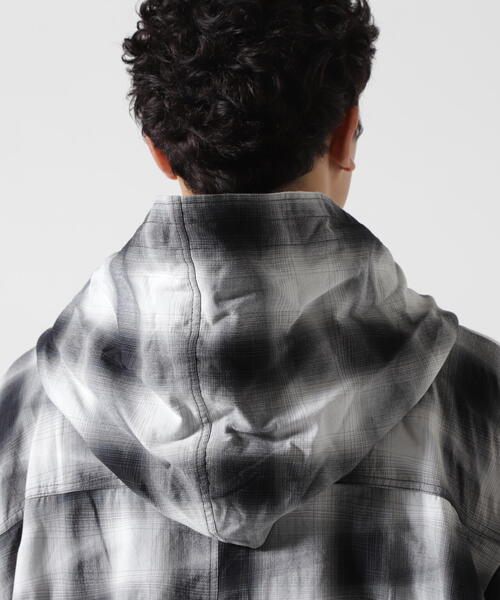 ROYAL FLASH（ロイヤルフラッシュ）の「A.F ARTEFACT/エーエフ・アーティファクト/Yoroke Check Hoodie Shirt（シャツ/ブラウス・メンズ・ブラック・2/3）」の12枚目の写真