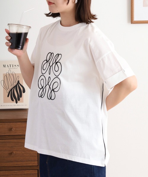 Anna Nicola(アンナニコラ)の「Anna Nicola モチーフ刺繍半袖Tシャツ(Tシャツ/カットソー・レディース・グレイッシュベージュ/ブラック/オフホワイト・38)」の4枚目の写真