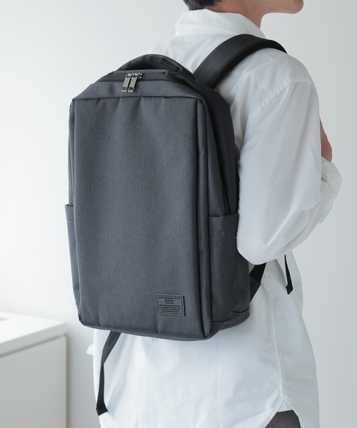 GUSCIO UOMO(グッシオ ウォーモ)の「【グッシオ】ビジネスリュック 軽量(ビジネスバッグ・レディース・ダークグレー/ネイビー/ブラック/グレー・FREE)」の4枚目の写真