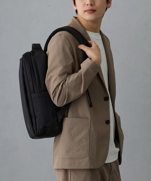 GUSCIO UOMO(グッシオ ウォーモ)の「【グッシオ】ビジネスリュック 軽量(ビジネスバッグ・レディース・ダークグレー/ネイビー/ブラック/グレー・FREE)」の7枚目の写真