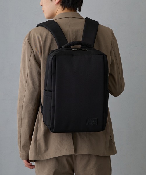 GUSCIO UOMO(グッシオ ウォーモ)の「【グッシオ】ビジネスリュック 軽量(ビジネスバッグ・レディース・ダークグレー/ネイビー/ブラック/グレー・FREE)」の9枚目の写真