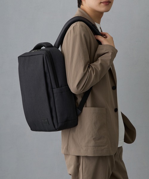 GUSCIO UOMO(グッシオ ウォーモ)の「【グッシオ】ビジネスリュック 軽量(ビジネスバッグ・レディース・ダークグレー/ネイビー/ブラック/グレー・FREE)」の10枚目の写真