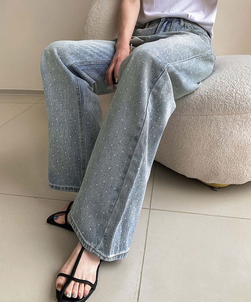 LOWO（ロワ）の「ドット柄裾フレアデニムパンツ（デニムパンツ・レディース・グレー/ブルー・L/M/S）」の7枚目の写真