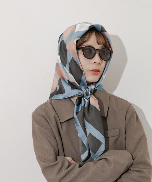 SMELLY（スメリー）の「アソートビッグスカーフ（バンダナ/スカーフ・レディース・グリーン/ネイビー/ブラック/カーキ/ブラウン/ブルー/ブルー系その他/ベージュ・-）」の11枚目の写真