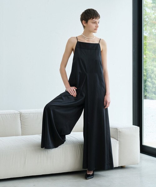 allureville(アルアバイル)の「ドビークロスフレアオールインワン(つなぎ/オールインワン・レディース・ブラック・1/2)」の7枚目の写真