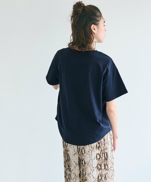 coca(coca)(コカ)の「テールカットロゴTシャツ(Tシャツ/カットソー・レディース・アイボリー/ライトブルー/マスタード/ネイビー・S/M/L)」の9枚目の写真