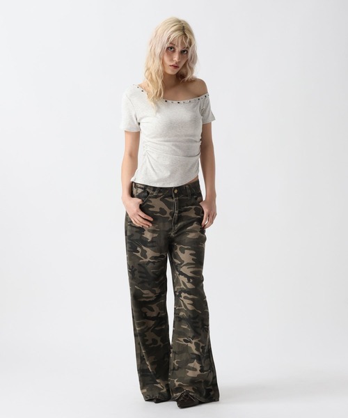 FOREVER 21（フォーエバー トゥエンティーワン）の「【2025SS】カモフラ柄ワイドパンツ（その他パンツ・レディース・カモフラージュ・SMALL/MEDIUM）」の2枚目の写真