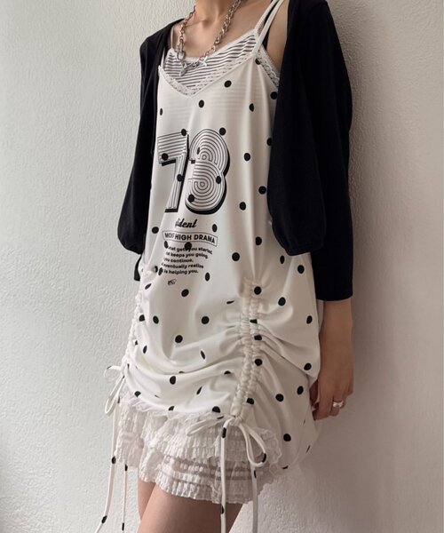 w closet（ダブルクローゼット）の「ドットロゴキャミワンピース（チュニック・レディース・ブラック/オフホワイト・FREE）」の3枚目の写真