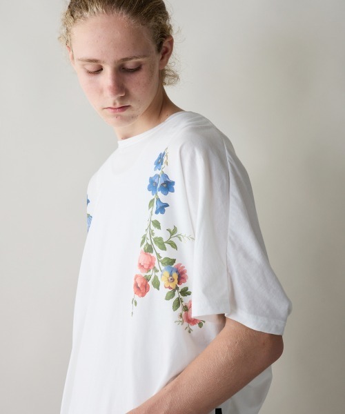 rehacer(レアセル)の「rehacer : Looping Dolman Drape CS / ルーピング ドルマン ドレープ カットソー(Tシャツ/カットソー・メンズ・スミクロ/ホワイト・MEDIUM/SMALL/X-LARGE/LARGE)」の5枚目の写真