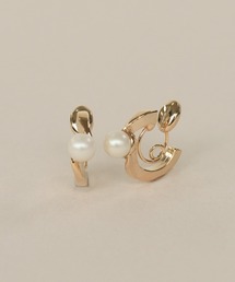 NOIR DE POUPEE｜ノワールドプーペのイヤリング（ゴールド/金色