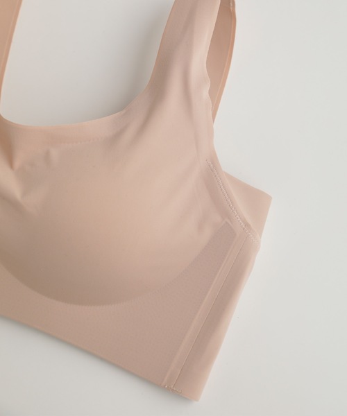 BAMBI WATER（バンビウォーター）の「【昼夜兼用】ノンワイヤーなのにホールド力抜群 外出時もおうちでも 1日中使える ナイトブラ シームレス セットアップ可能（ナイトブラ・レディース・ネイビー/ベージュ/スモークピンク/グレイッシュベージュ/ブルーグレー/ピンクベージュ/ブラック・XXL/XL/L/M/S）」の16枚目の写真