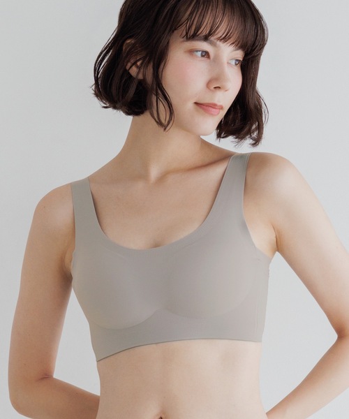 BAMBI WATER（バンビウォーター）の「【昼夜兼用】ノンワイヤーなのにホールド力抜群 外出時もおうちでも 1日中使える ナイトブラ シームレス セットアップ可能（ナイトブラ・レディース・ネイビー/ベージュ/スモークピンク/グレイッシュベージュ/ブルーグレー/ピンクベージュ/ブラック・XXL/XL/L/M/S）」の10枚目の写真