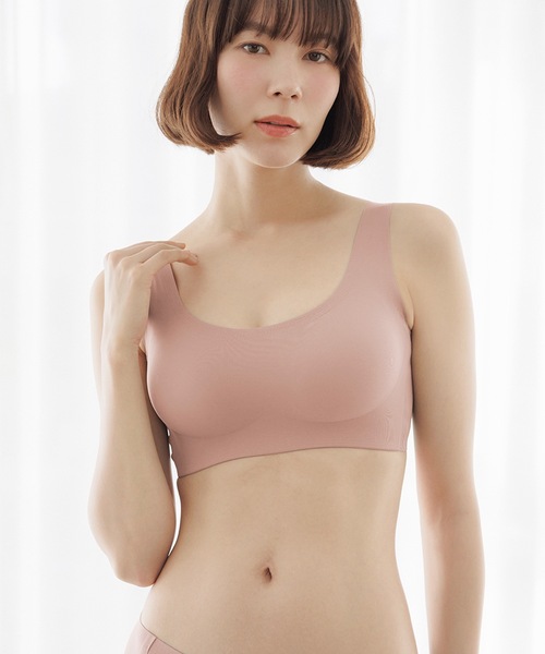 BAMBI WATER（バンビウォーター）の「【昼夜兼用】ノンワイヤーなのにホールド力抜群 外出時もおうちでも 1日中使える ナイトブラ シームレス セットアップ可能（ナイトブラ・レディース・ネイビー/ベージュ/スモークピンク/グレイッシュベージュ/ブルーグレー/ピンクベージュ/ブラック・XXL/XL/L/M/S）」の12枚目の写真