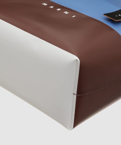 MARNI（マルニ）の「TRIBECA TOTE / カラーコンビネーショントート（トートバッグ・メンズ・オリーブ×ブラック/ブルー系その他・ONE SIZE）」の6枚目の写真