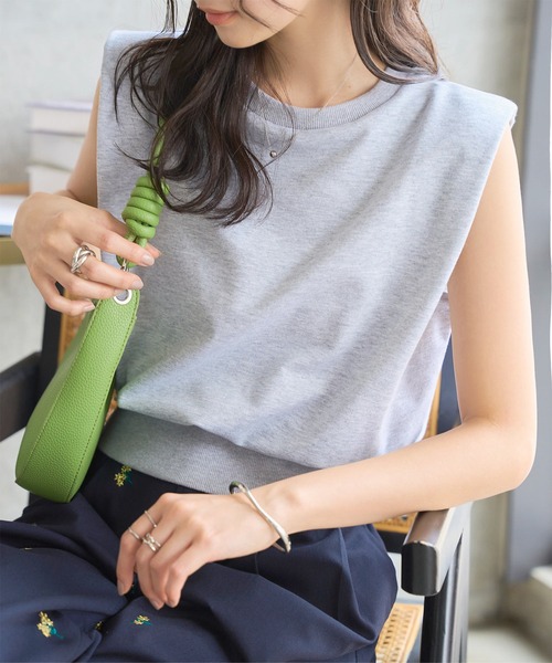 KOBE LETTUCE（コウベレタス）の「フレンチスリーブスウエットトップス（スウェット・レディース・オフホワイト/杢グレー・M）」の11枚目の写真