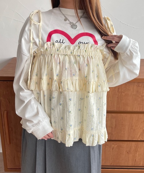 kutir（クティール）の「2way 小花柄リボンフリルビスチェ（その他トップス・レディース・アイボリー/オフホワイト/ライトグリーン・FREE）」の2枚目の写真