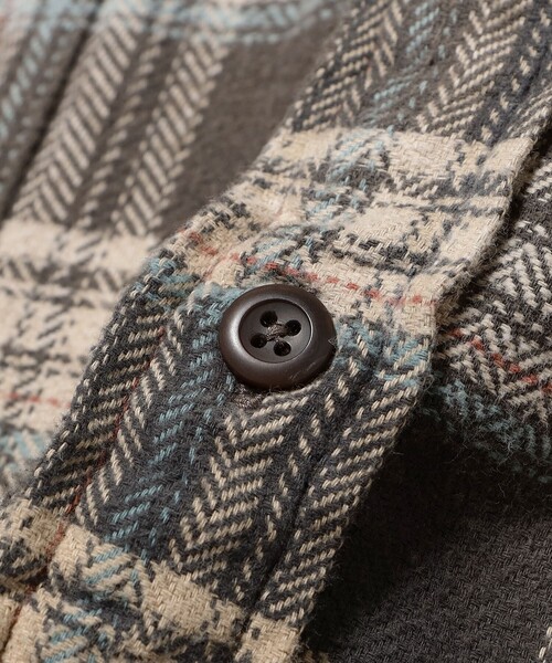 BEAMS（ビームス）の「ワイドフィット フェード チェックシャツ（シャツ/ブラウス・メンズ・ブルー/ベージュ・M/S/XL/L）」の7枚目の写真