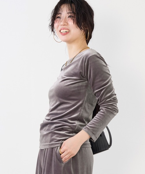 GREYCHORD（グレーコード）の「【GREYCHORD】ベロアロングスリーブトップス-PETRA（Tシャツ/カットソー・レディース・グレー/ベージュ・1）」の10枚目の写真