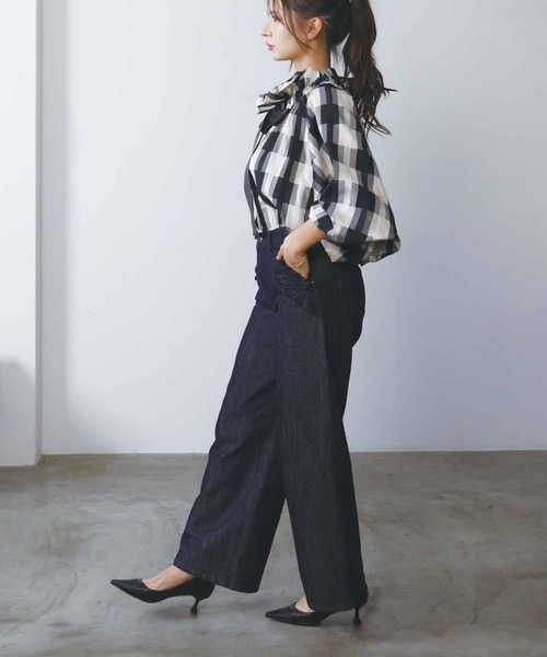 PICCIN(ピッチン)の「ポケットフリルラメデニムパンツ(デニムパンツ・レディース・ブルー・S/M)」の8枚目の写真