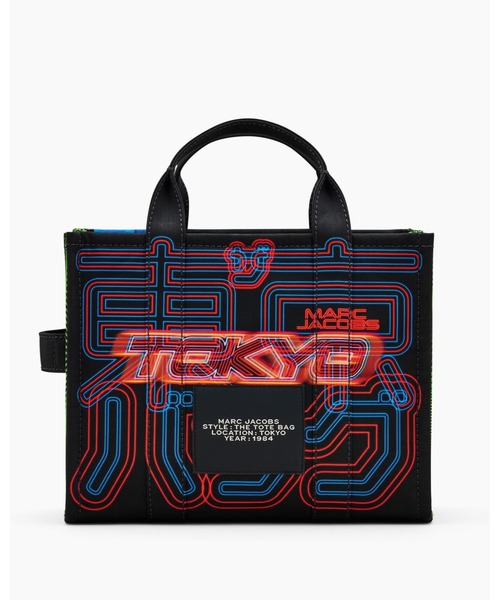 美品 マークジェイコブス キャンバス トートバッグ だまし絵 タグロゴ 黒 帆布 MARC JACOBS（マークジェイコブス）の「THE CANVAS LARGE TOTE