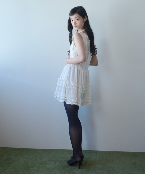 FEKETE（フェケテ）の「vintage satin mini frill dress / ヴィンテージサテンフリルミニワンピース（ワンピース・レディース・アイボリー/グレー・SMALL/LARGE/MEDIUM）」の19枚目の写真