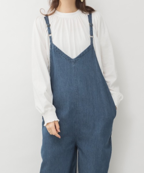 RCD(アールシーディー)の「ゆったりワイドキャミオールインワンデニム(サロペット/オーバーオール・レディース・ブルー/ワンウォッシュ/ネイビー・LL~3L/M-L)」の11枚目の写真