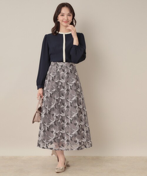 couture brooch（クチュールブローチ）の「【きれいめ・通勤】配色羽織れるブラウス（シャツ/ブラウス・レディース・ホワイト系7/ネイビー系4/グレー系4・42/40/38/36）」の22枚目の写真