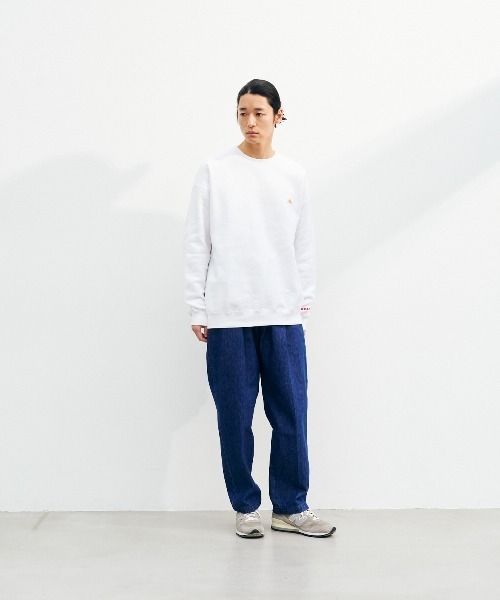 KELTY(ケルティ)の「ミニロゴクルーネックスウェット(スウェット・レディース・ベージュ/杢グレー/ブラック/ホワイト・S/MEDIUM/L/XL)」の10枚目の写真