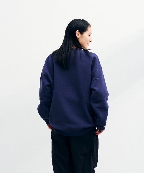 KELTY(ケルティ)の「ミニロゴクルーネックスウェット(スウェット・レディース・ベージュ/杢グレー/ブラック/ホワイト・S/MEDIUM/L/XL)」の22枚目の写真