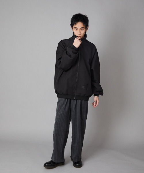 Theater code（シアターコード）の「Switching Full-Zip Blouson / 切り替え風 パッチワーク風 フルジップブルゾン 秋 秋服メンズ 2026年秋冬（ブルゾン・メンズ・ブラック/グレー・M/L）」の18枚目の写真