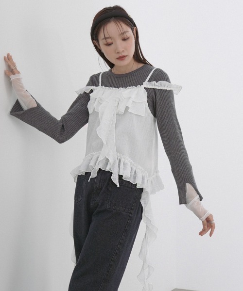 Bab(バブ)の「ラッフルフリルキャミソール(Tシャツ/カットソー・レディース・ブラック/オフホワイト・M)」の2枚目の写真