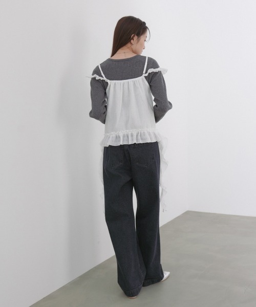 Bab(バブ)の「ラッフルフリルキャミソール(Tシャツ/カットソー・レディース・ブラック/オフホワイト・M)」の6枚目の写真